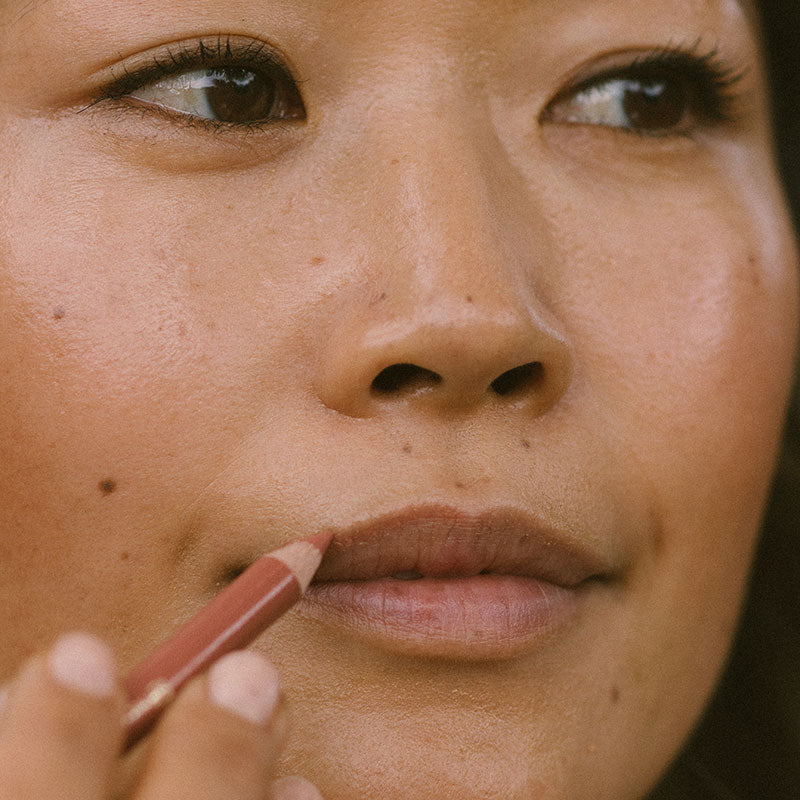 Eco Tan Lip Liner - Nude 1.14g