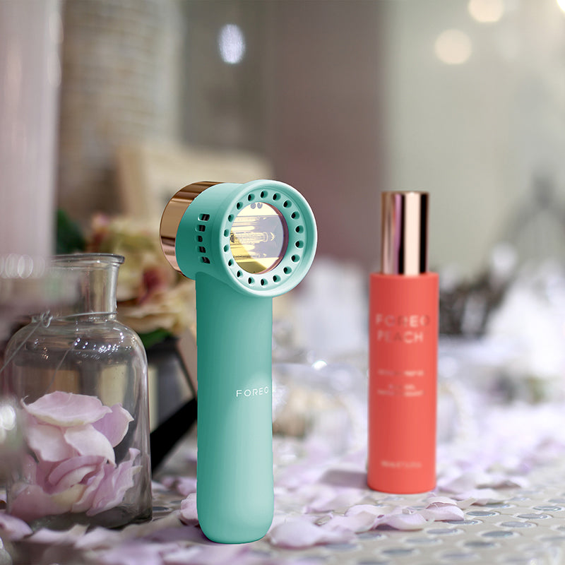 FOREO PEACH 2 go Arctic Blue